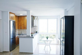 Cozy and bright apartment with pool, Sitio De Calahonda